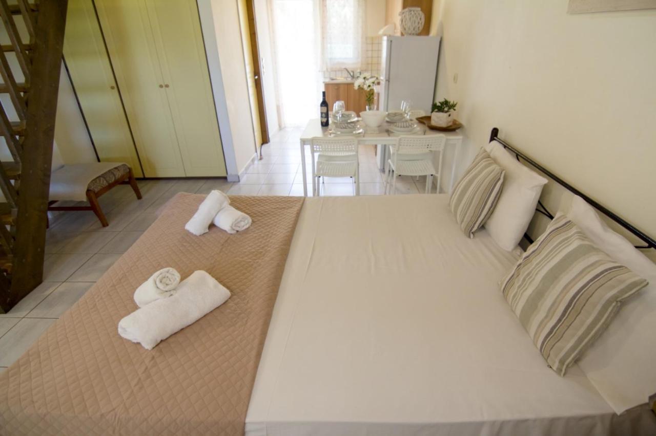 Drosostalia Apartments Lefkada City Ngoại thất bức ảnh