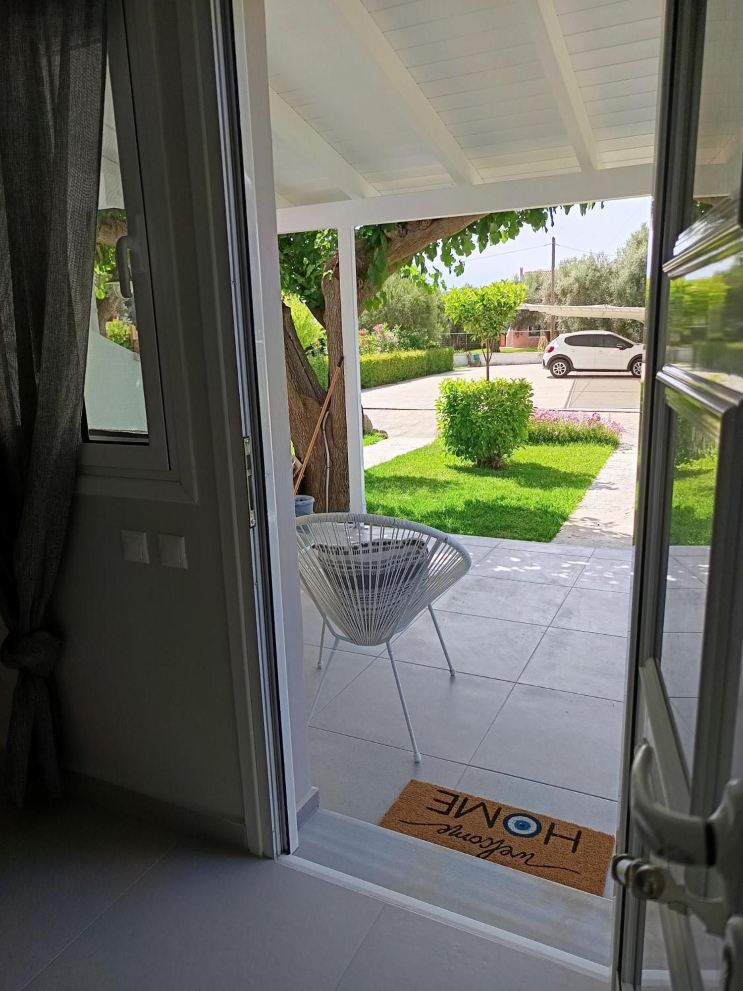 Drosostalia Apartments Lefkada City Ngoại thất bức ảnh