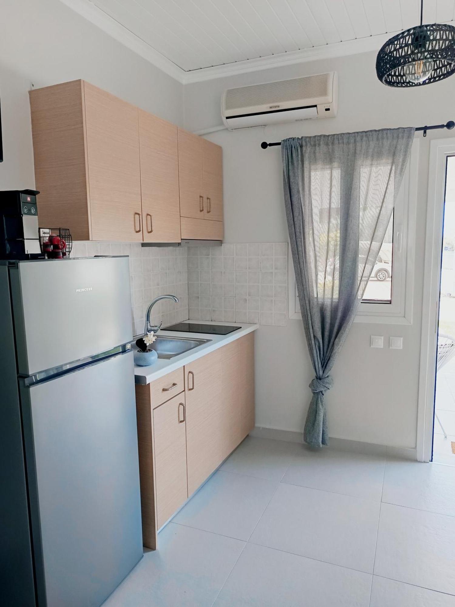 Drosostalia Apartments Lefkada City Ngoại thất bức ảnh